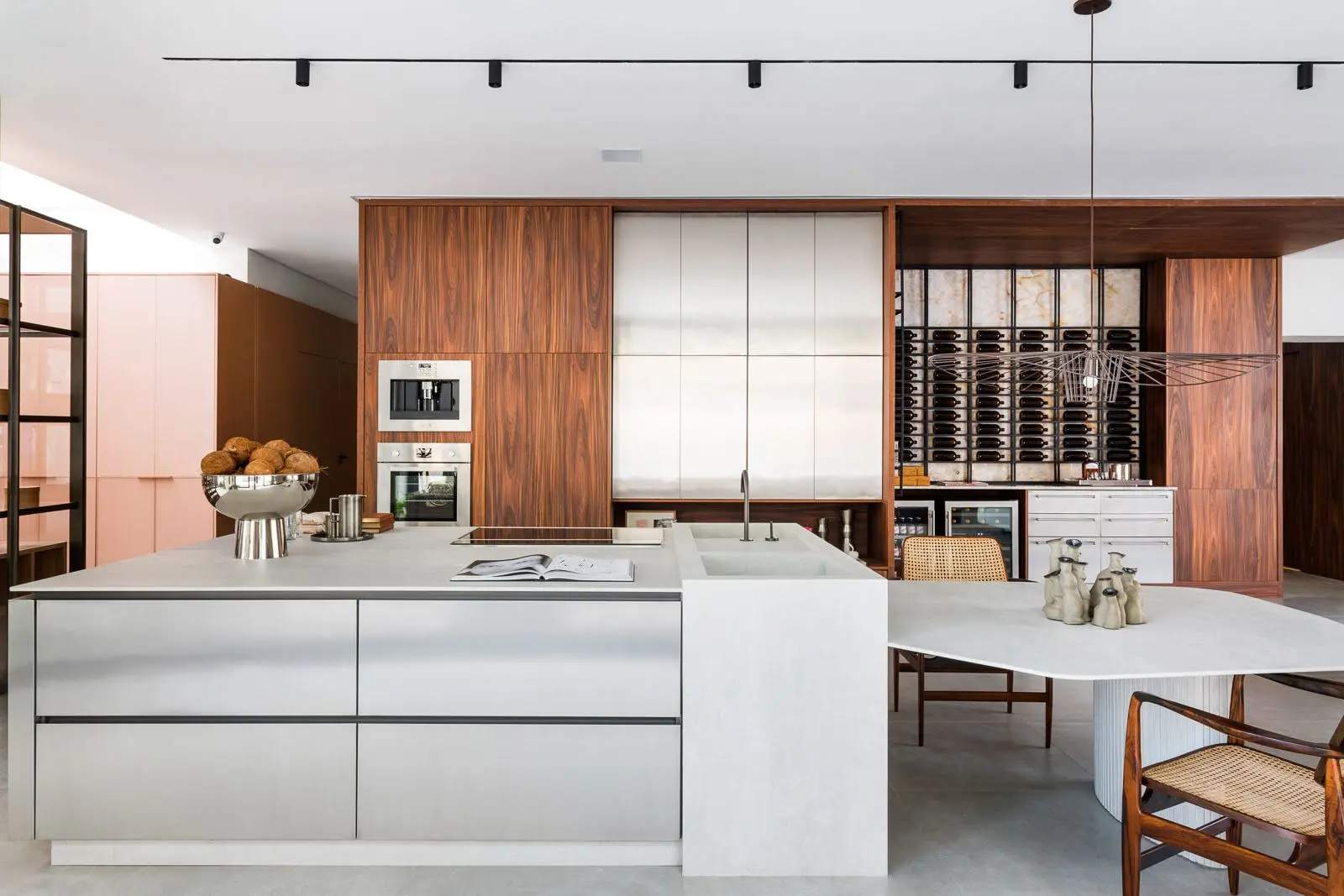 um projeto cozinha integrada com sala Evivva
